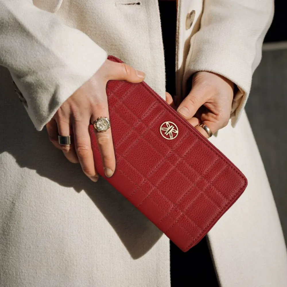 Red Square Quilted Zip Around Purse