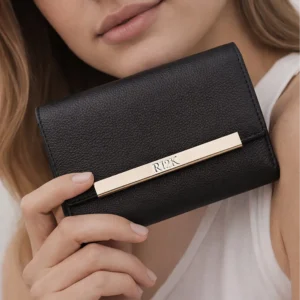 Maple Black Tri-Fold Purse
